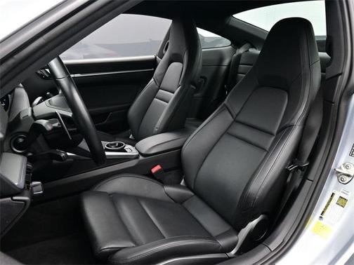 2021 Porsche 911 Carrera 4