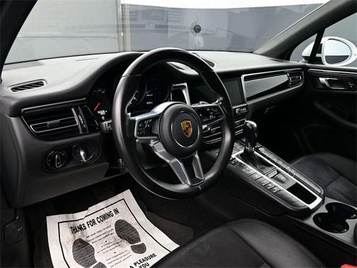 2021 Porsche Macan