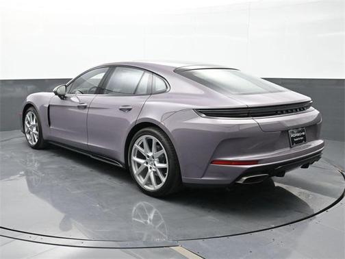 2025 Porsche Panamera 4