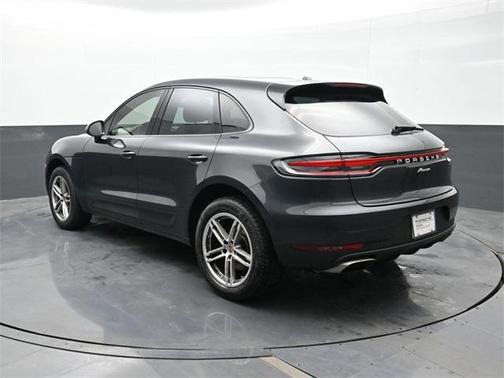 2021 Porsche Macan Base