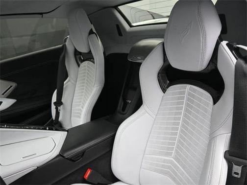 2022 Chevrolet Corvette Stingray w/3LT