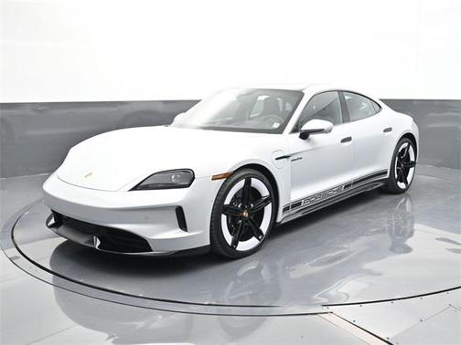 2025 Porsche Taycan GTS