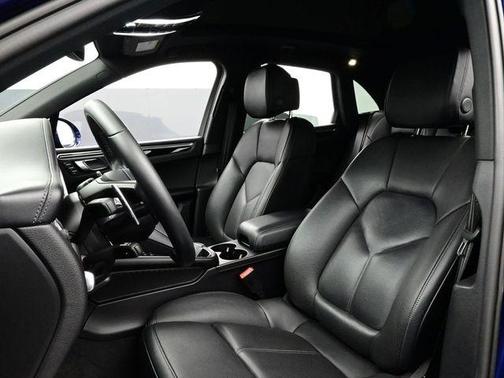 2023 Porsche Macan S