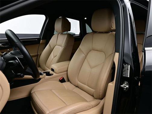 2023 Porsche Macan S