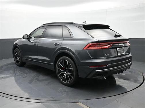 2023 Audi Q8 55 Prestige