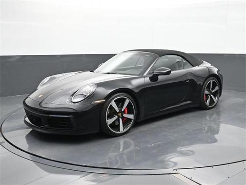 2021 Porsche 911 Carrera 4S Cabriolet