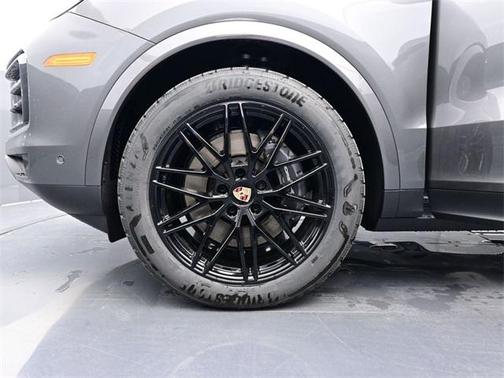 2026 Porsche Cayenne 