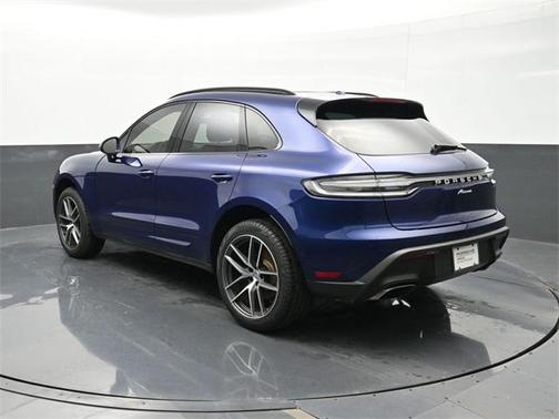 2024 Porsche Macan Base