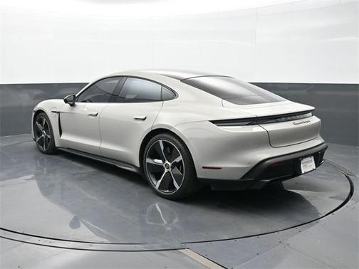 2021 Porsche Taycan Turbo S