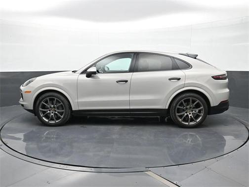 2022 Porsche Cayenne S