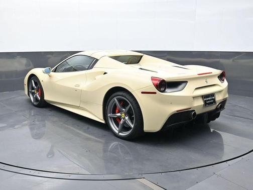 2017 Ferrari 488 Spider Base