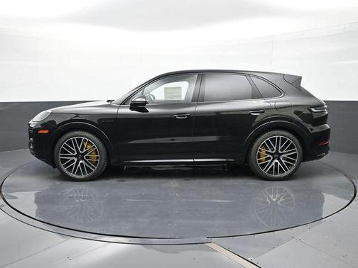 2026 Porsche Cayenne Cayenne Turbo E-Hybrid
