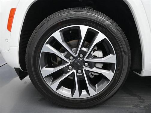 2024 Jeep Grand Cherokee Overland