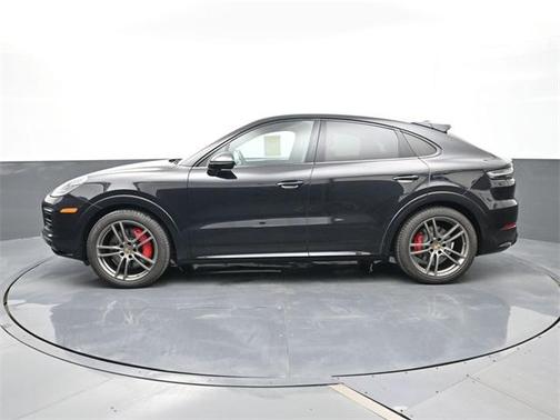 2022 Porsche Cayenne GTS