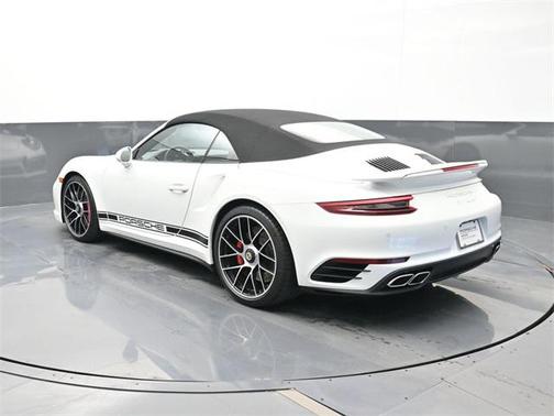 2018 Porsche 911 Turbo