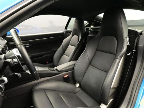 2025 Porsche 718 Cayman GTS 4.0