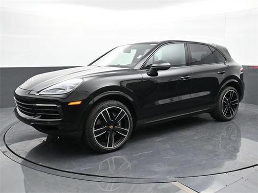 Black 2022 Porsche Cayenne Platinum Edition