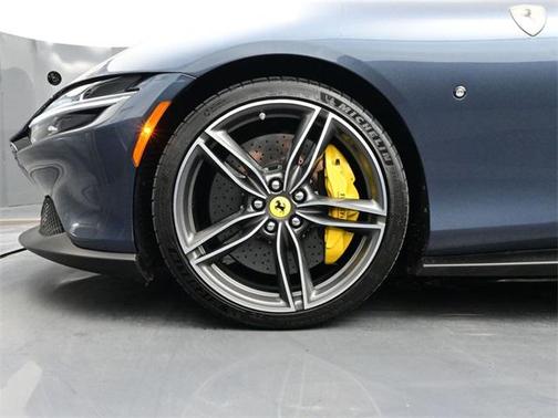 2023 Ferrari Roma Base