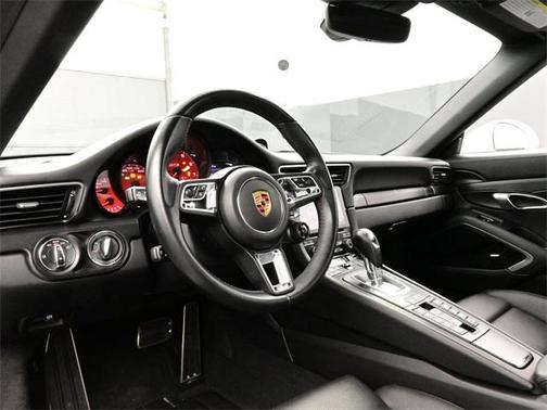 2018 Porsche 911 Targa 4 GTS