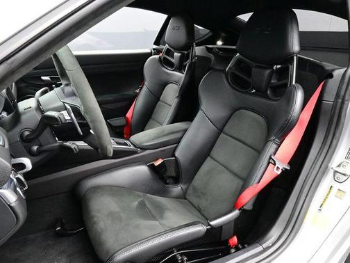 2022 Porsche 718 Cayman GTS 4.0