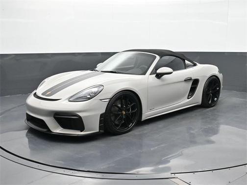 2023 Porsche 718 Spyder