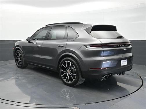 2025 Porsche Cayenne Cayenne