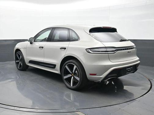 Chalk 2026 Porsche Macan Macan