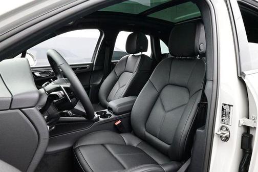 Chalk 2026 Porsche Macan Macan