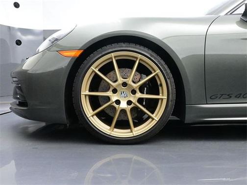 2025 Porsche 718 Cayman GTS 4.0