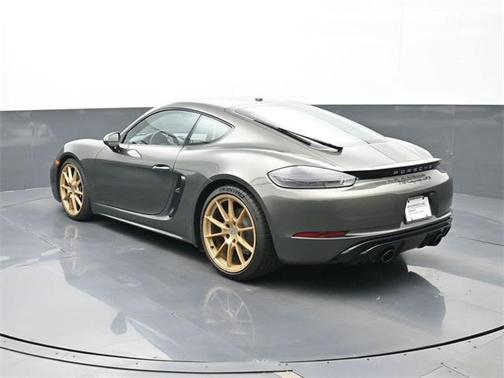 2025 Porsche 718 Cayman GTS 4.0