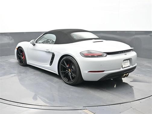 2024 Porsche 718 Boxster S