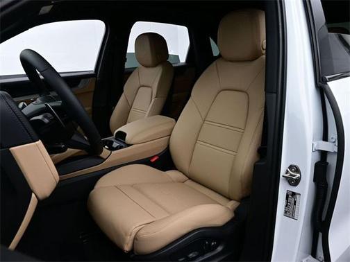 2026 Porsche Cayenne 