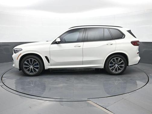 2021 BMW X5 M50i