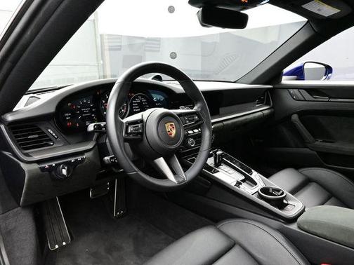 2024 Porsche 911 Carrera GTS