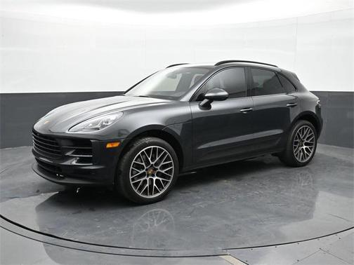 2021 Porsche Macan Base