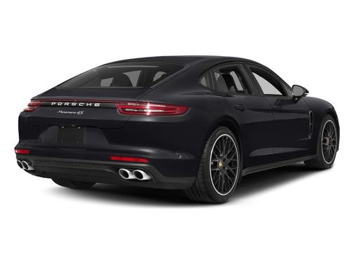 2017 Porsche Panamera 4
