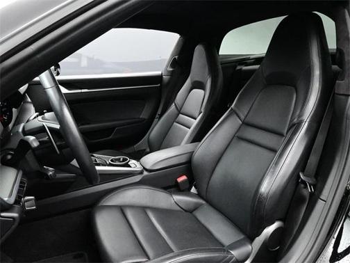 2021 Porsche 911 Targa 4S