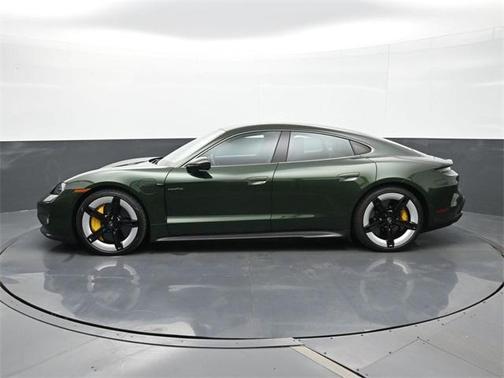 2025 Porsche Taycan Turbo S