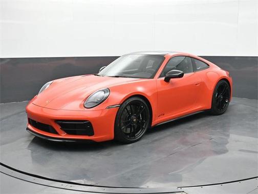 2022 Porsche 911 Carrera GTS