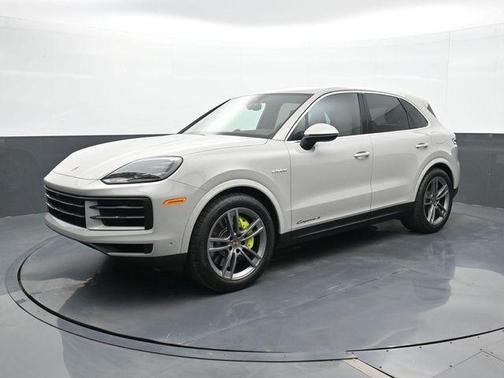 2025 Porsche Cayenne Cayenne S E-Hybrid