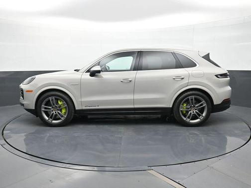 2025 Porsche Cayenne Cayenne S E-Hybrid