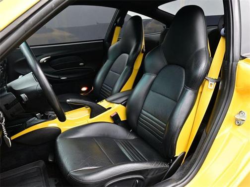 2002 Porsche 911 Carrera 4S