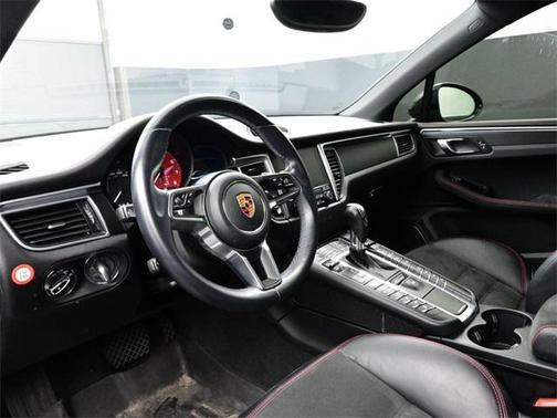 2018 Porsche Macan GTS