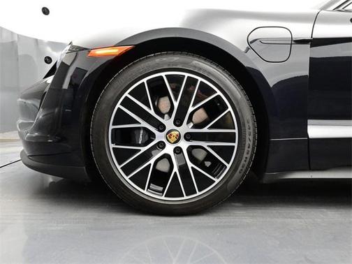 2024 Porsche Taycan Base