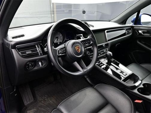 2022 Porsche Macan S
