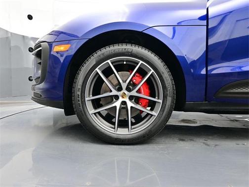 2022 Porsche Macan S
