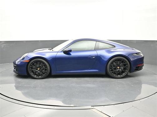 2024 Porsche 911 Carrera GTS