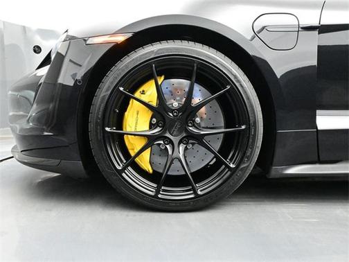 2020 Porsche Taycan Turbo S