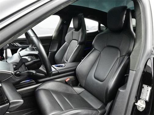 2020 Porsche Taycan Turbo S