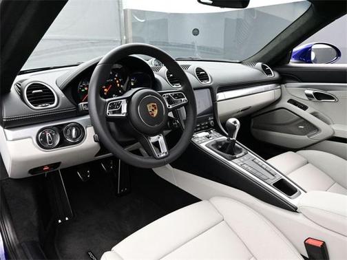 2025 Porsche 718 Cayman GTS 4.0